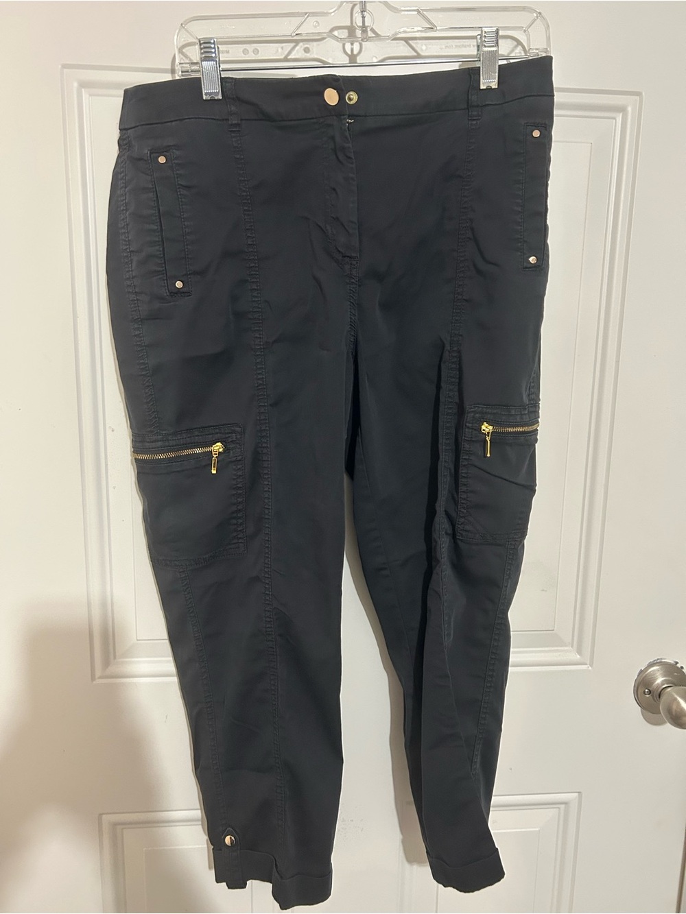 Chico's Black Label Tag - Crop Size 8